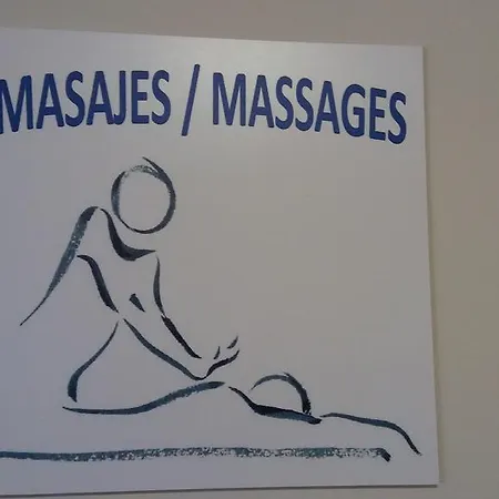 Hostel Alma Del Camino - &