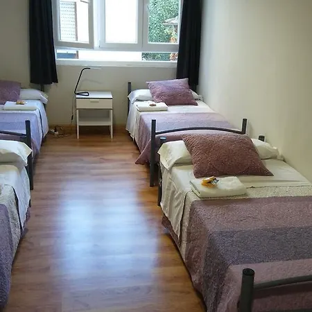 Alma Del Camino - & Hostel *