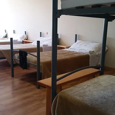 Hostel Alma Del Camino - &