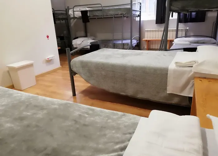 Alma Del Camino - & Albergue Sarria
